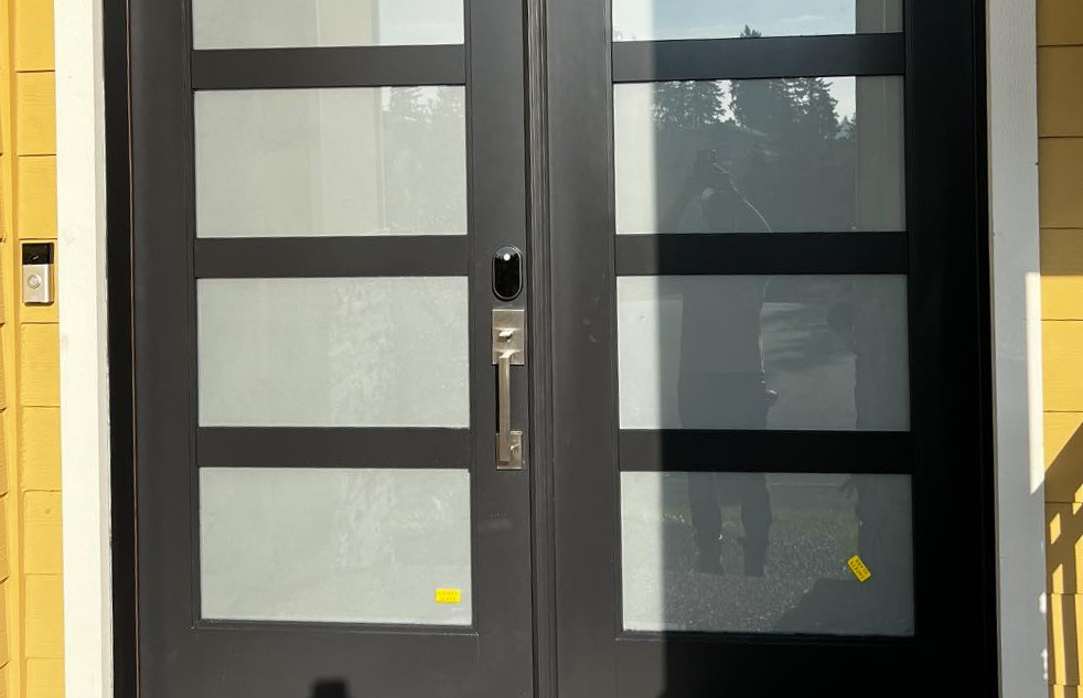 Bothell exterior door installation - Serving all of Northshore